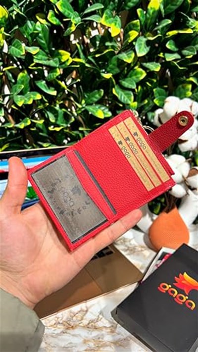 Gaga Deri - Hakiki Deri Erkek-Kadın Fermuarlı,Kancalı Anahtarlıklı Kartlık - Kırmızı,Şıklığı ve İşlevselliği Buluşturan 8 Adet Kart Kapasiteli Erkek-Kadın Deri Kartlık - 10,5 x 9 cm