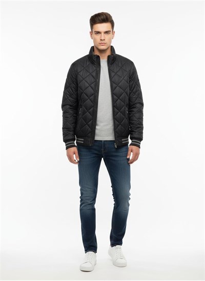 GAMP Kapitone Mont, 90058
