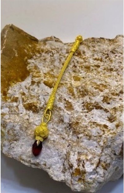 Hardal Zirkon Taşlı Altın Rengi Kısa Püskül-1