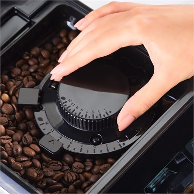 Homend Coffeebreak 5008H Kahve Öğütücülü,Süt Köpürtücülü,Dokunmatik Ekranlı Full Otomatik Espresso Makinesi
