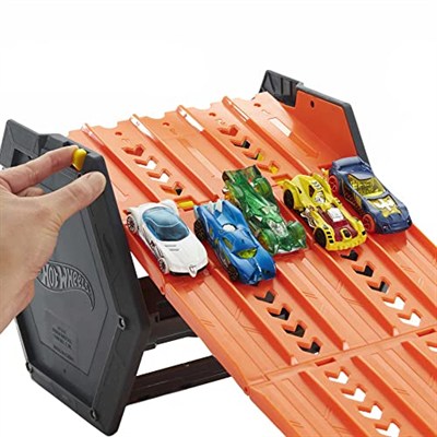 Hot Wheels Aksiyon Döngülü Yarış Seti HGK41