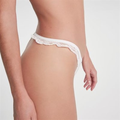 House of Silk Helen Fırfır Detaylı Tanga Beyaz Tanga Kadın