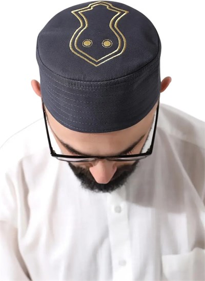 İhvan Online Gri Kapitone Nalı Şerif Nakışlı Kalıp Namaz Takkesi Gri 61