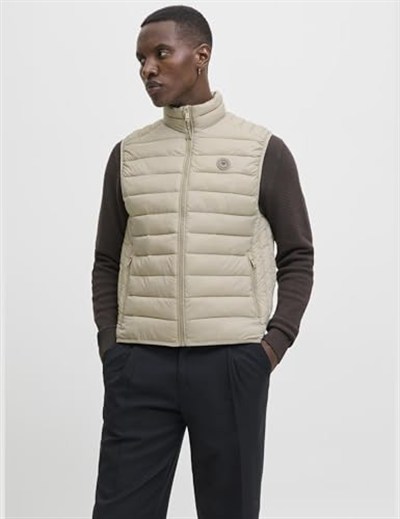JACK & JONES Jjebradley Light Bodywarmer Collar Noos Jjebradley Light Bodywarmer Collar Noos Erkekler