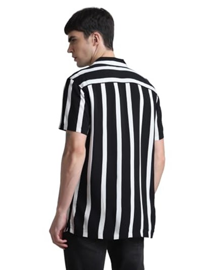 JACK & JONES JJJEFF RESORT STRIPE SHIRT SS RELAXED Gömlek Erkek