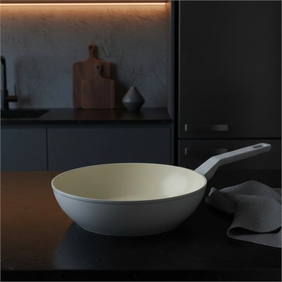 Jumbo Swiss Crystal Light Grey Wok Tava 28 cm