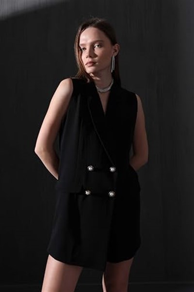 Kadın Kruvaze Kapama Kolsuz Şortlu Blazer Tulum | Düğmeli Yazlık & Mevsimlik Şık Tulum