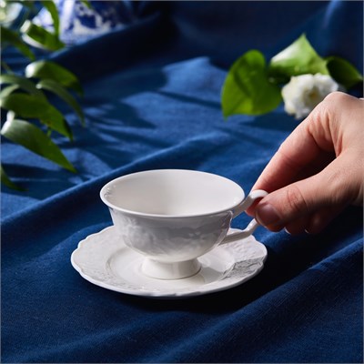 Karaca Beatrice Kahve Fincanı ve Tabağı 100 ml