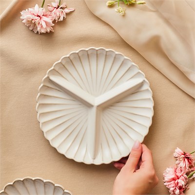 Karaca Daisy Bölmeli Sunumluk 21,5 cm