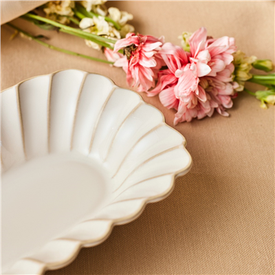 Karaca Daisy Derin Kayık Tabak 26 cm