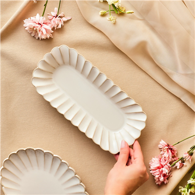 Karaca Daisy Derin Kayık Tabak 26 cm