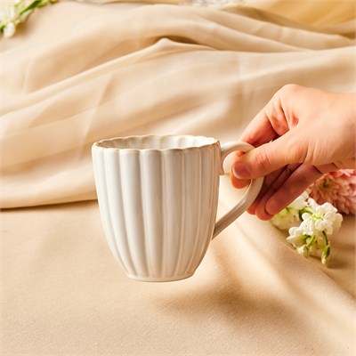 Karaca Daisy Kupa 380 ml