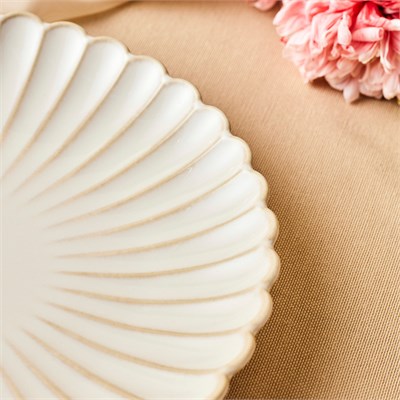 Karaca Daisy Pasta Tabağı 20,5 cm