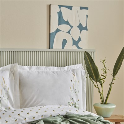 Karaca Home Herbal %100 Pamuk Çift Kişilik Nevresim Pike Hediyeli Takım Beyaz