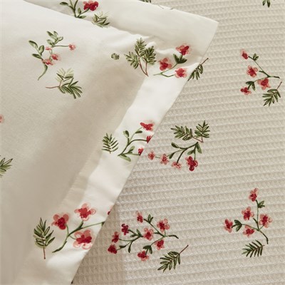 Karaca Home Silvie %100 Pamuk Tek Kişilik Pike Takımı Kırmızı