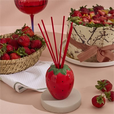 Karaca Home Sweet Strawberry Çubuklu Ortam Kokusu