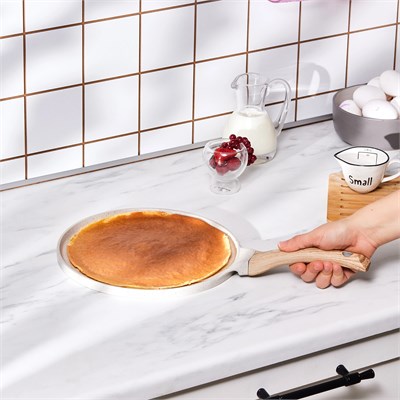 Karaca Mutfaksever Biogranit Krep Tava 26 Cm Krem