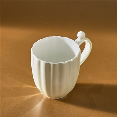 Karaca Shell Lüsterli Mug 380 ml