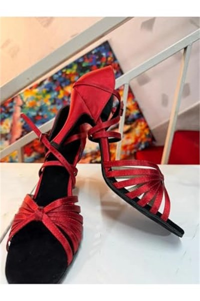 KIRMIZI İNCİ-SATEN, LATİN -SALSA-TANGO DANS VE SALON AYAKKABISI 8.5 CM 13 PONT KAPALI TOPUK - Bedenler: 39 EU, 40 EU