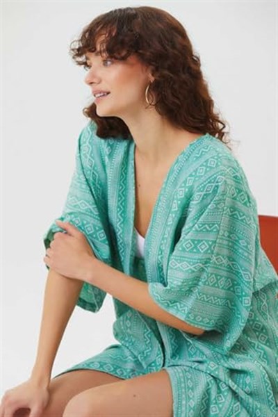 Kısa Kollu Pamuklu Etnik Desenli Kimono Yeşil