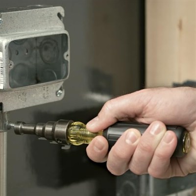 Klein 85191 7 – 1/2 inç konduit-fitting ve rende tornavida