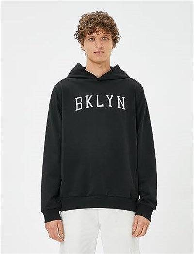 Koton Bisiklet Yaka Uzun Kollu Slogan Baskılı Sweatshirt Sweatshirt Erkek