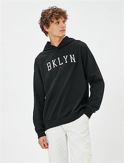 Koton Bisiklet Yaka Uzun Kollu Slogan Baskılı Sweatshirt Sweatshirt Erkek