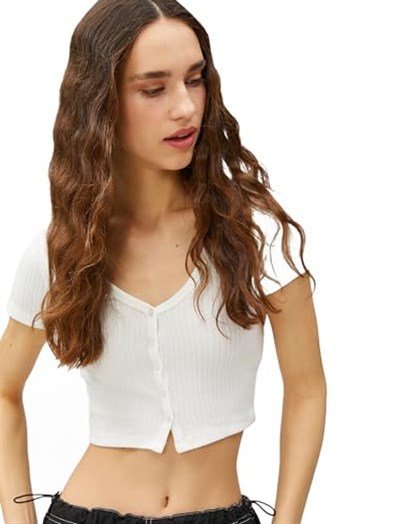 Koton Crop Tişört V Yaka Kısa Kollu Düğmeli Tişört Kadın
