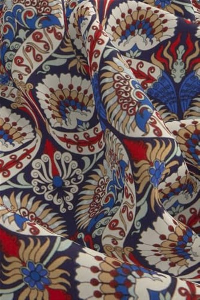 Lacivert Kırmızı Tavuskuşu Desen Mendil