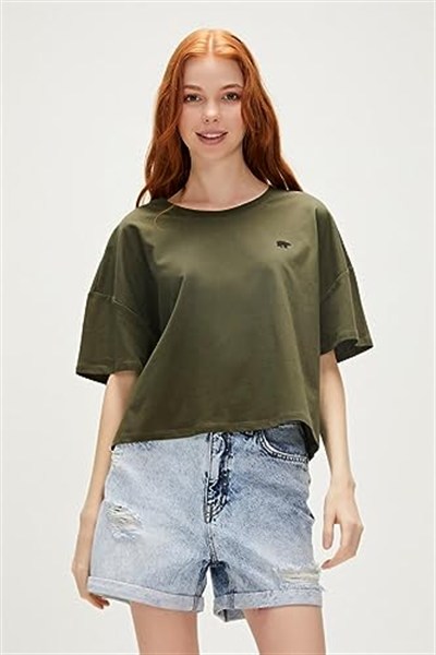 Lara Oversize T-Shirt Haki Yeşil Basic Kadın Tişört