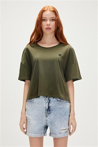 Lara Oversize T-Shirt Haki Yeşil Basic Kadın Tişört