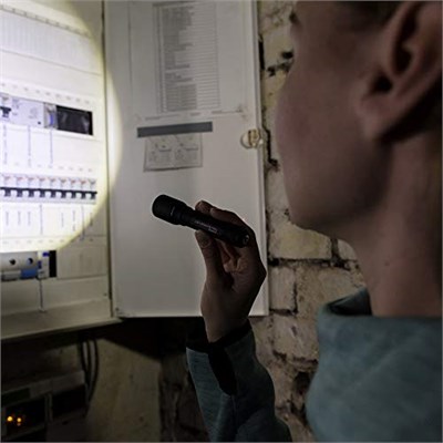 Ledlenser P5R Şarjlı El Feneri - Seçenekler: P5R, P6R Core QC, P14, P7