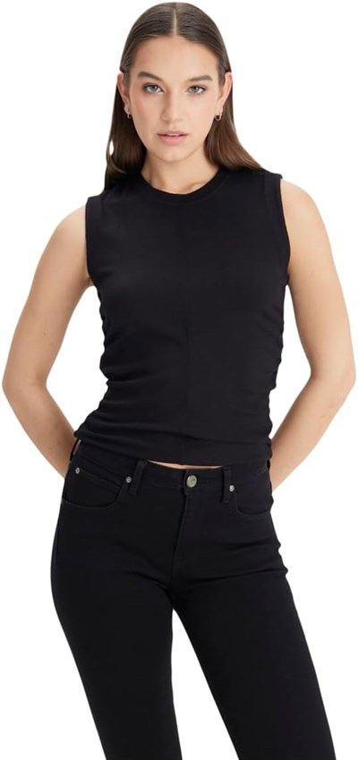 Lee Kolsuz T-shirt L241628 T-shirt Kadın