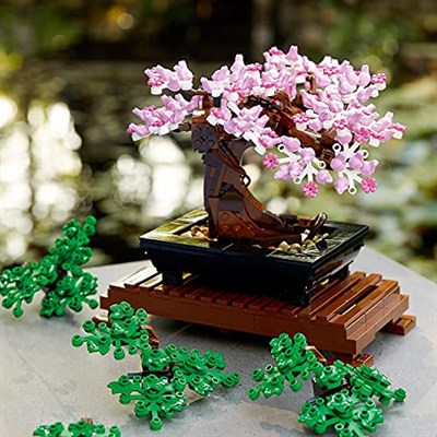 LEGO Botanicals Bonsai Ağacı 10281 – Yetişkinler için Yeşil Yapraklar veya Pembe Çiçeklerle Oluşturulabilen Değiştirilebilir Parçalar İçeren Model Yapım Seti, Sevgililer Günü Hediye Fikri (878 Parça)