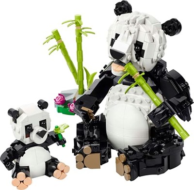 LEGO Creator 3’ü 1 Arada Vahşi Hayvanlar: Panda Ailesi 31165-8 Yaş ve Üzeri Çocuklar için Orka veya Penguene Dönüşen Oyuncak Yapım Seti, Doğum Günü Hediyesi (626 Parça)