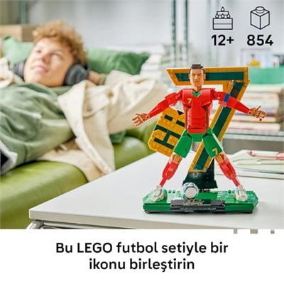LEGO Editions Cristiano Ronaldo – Futbol Efsanesi 43016 | 12 Yaş ve Üzeri Çocuklar için Figür ve Baskılı İmza Levhası İçeren Oyuncak Yapım Seti, Doğum Günü Hediyesi Fikri (854 Parça)