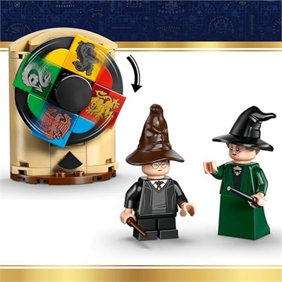LEGO Harry Potter Hogwarts Şatosu: Seçmen Şapka Töreni 76460 | 7 Yaş ve Üzeri Çocuklar için Hermoine ve Draco Minifigürleri İçeren Oyuncak Yapım Seti, Hediye Fikri (124 Parça)