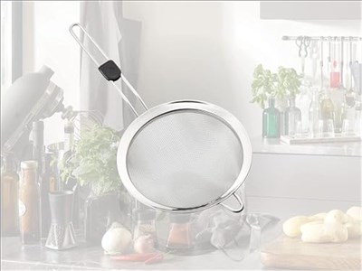 Leifheit Proline Süzgeç 20 Cm | Güvenli tutuşlu ince sap, süzmek ve boşaltmak için, sağlam işçilik, kanca çubuğu için asma halkası