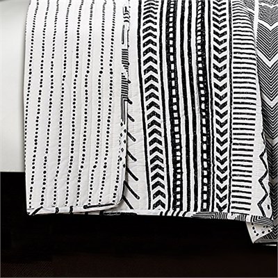 Lush Decor Desenli Çizgili 3 Parça Yatak Takımı, Siyah ve Beyaz, Tam/Queen - Seçenekler: Full/Queen, King