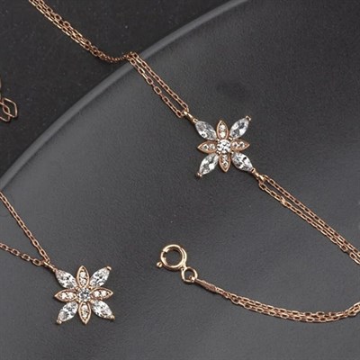Madam Matmazel Umut Çiçeği Gümüş Takı Set, Rose Kaplama, 925 Ayar, Hediyelik, Kız, Arkadaş, Eş, Kadın Sevgili