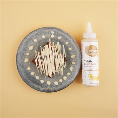 Melwiss Chocolate Beyaz Tatlı Sos 330 g – Akışkan kıvamlı Waffle, Pankek, Krep, Dondurma, Kahve ve Tatlılar için Pratik Sıkılabilir Sos