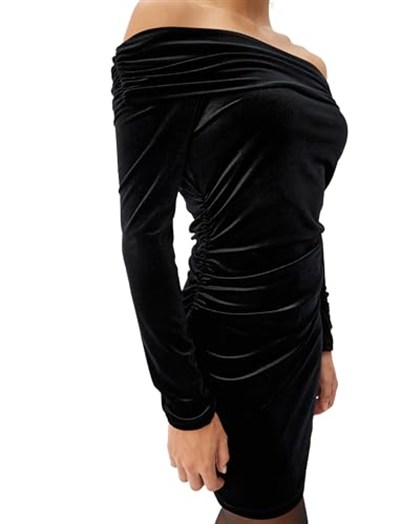 Mini Omzu Açık Kadife Elbise Uzun Kollu Kalem Form Slim Fit