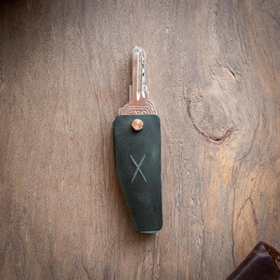minimal X V Anahtarlık, Hakiki Deri Anahtarlık, Kolay Kullanım ve Çizilmelere Karşı Önleyici, Minimalist Şık Tasarım