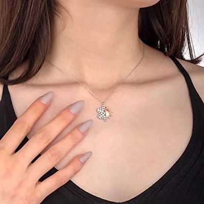 MM Madam&Matmazel Kadın Modası Kar Tanesi Ve Güneş 925 Ayar Gümüş Kolye
