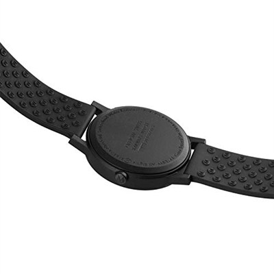 Mondaine - Essence - Herrenuhr 41mm - Bahnhofsuhr in Schwarz schwarzem Armband aus recycelten Rohstoffen - 30m Wasserdicht nachhaltig - Mehrere Varianten - Hergestellt in der Schweiz