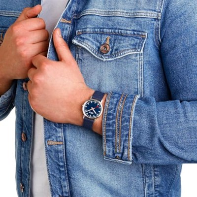 Mondaine Üniseks Analog Kuvars Saat Mantar Bileklikli A660.30314.40SBD, Mavi, Kayış