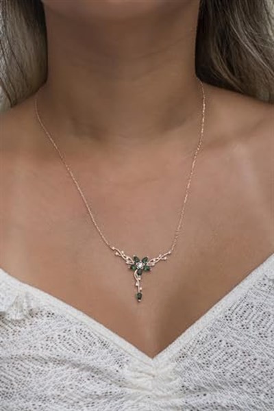 NEREZE 925 Ayar Gümüş Rose Daldaki Gonca Yeşil Çiçek Kolye