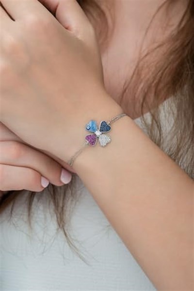 NEREZE 925 Ayar Gümüş Şans Yonca Kadın Gümüş Bileklik