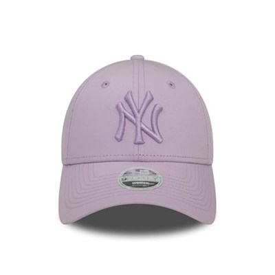 New Era New York Yankees MLB League Essential Tonal Purple 9Forty Adjustable Women Cap