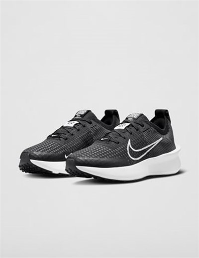 Nike Interact Run kadın koşu ayakkabısı